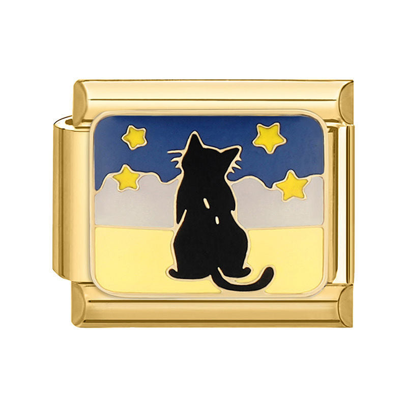Eslabón dorado con gato negro y estrellas