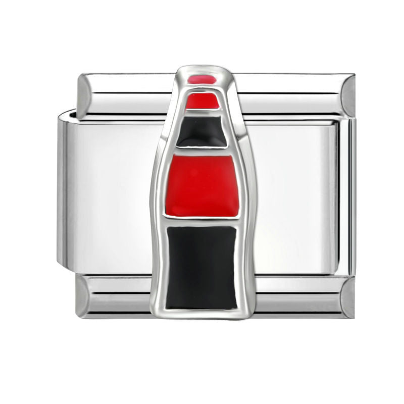 Botella de refresco roja y negra