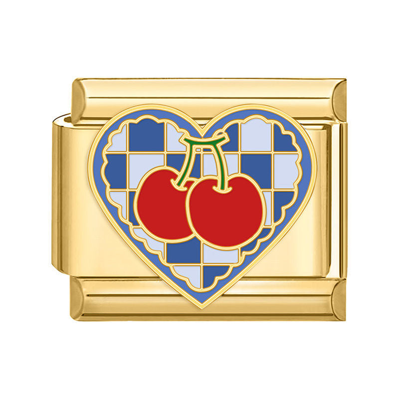 Corazón de cuadros azules con cerezas