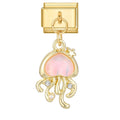 Colgante medusa dorada con piedra rosa