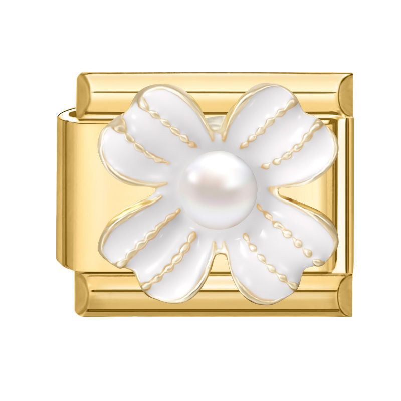 Trébol blanco con perla