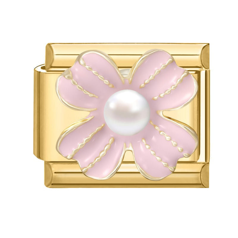 Trébol rosa con perla