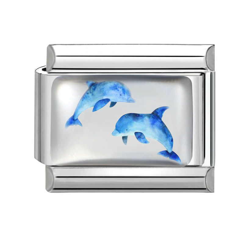 Dos delfines saltando
