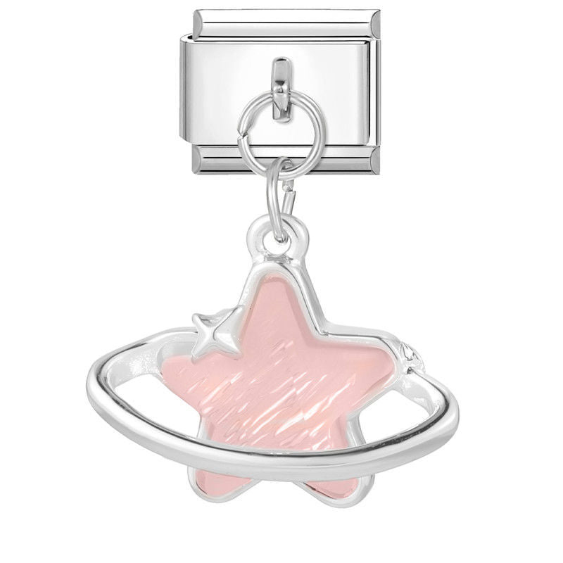 Estrella rosa con anillo colgante