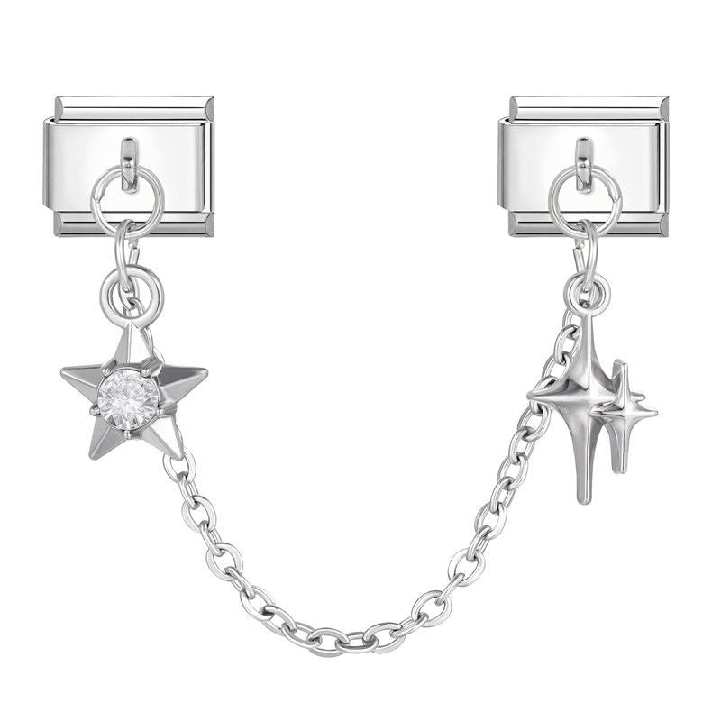 Estrellas plateadas con cadena