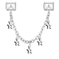 Cadena con estrellas plateadas colgantes