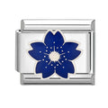 Flor azul de cerezo
