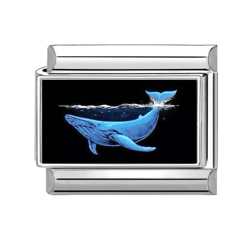 Ballena en la noche