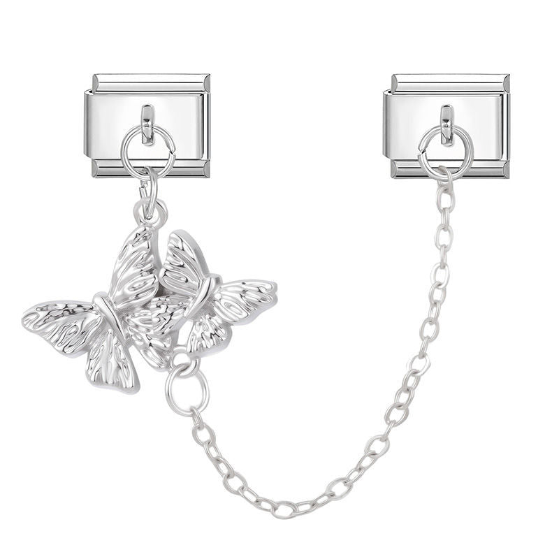 Mariposas plateadas con cadena