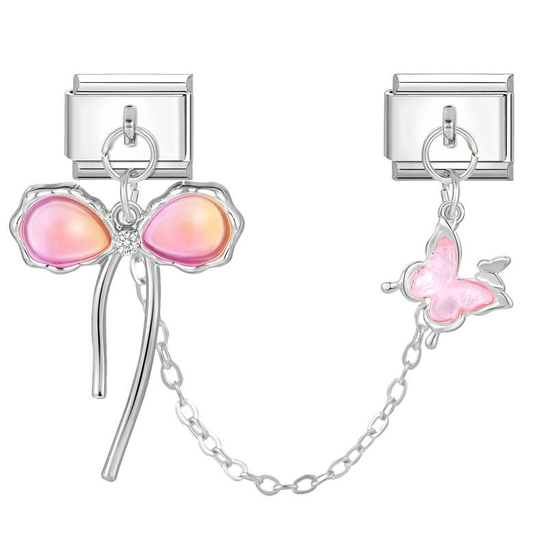 Lazo rosa nacarado y mariposa con cadena